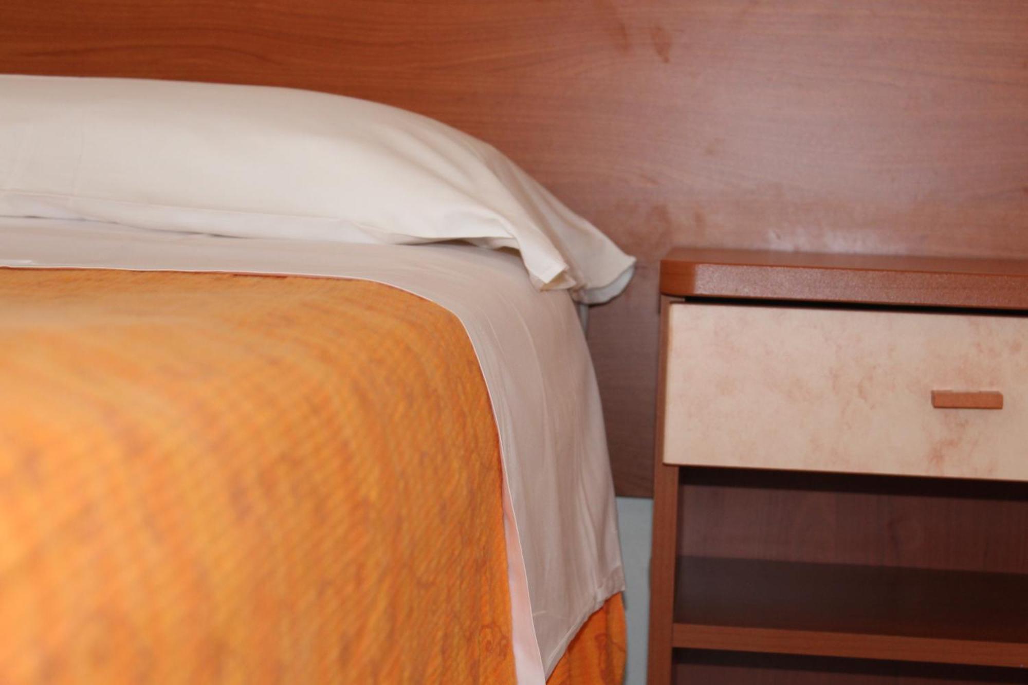 Hotel Holiday Sunshine Summer Misano Adriatico Cameră foto